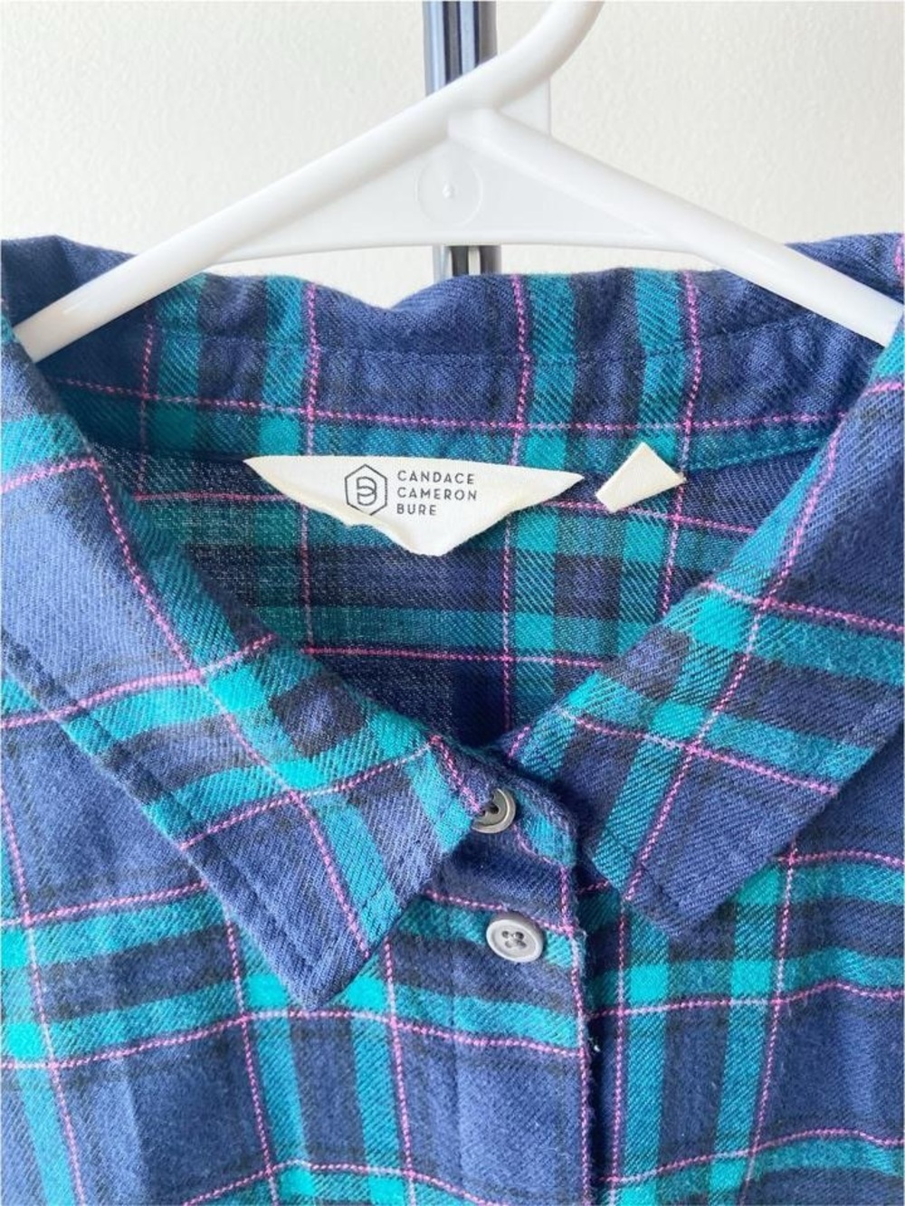Candace Cameron Bure Navy & Teal Plaid Button-Down Shirt - Picture 5 of 5